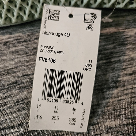 Adidas - Picture 4 of 7